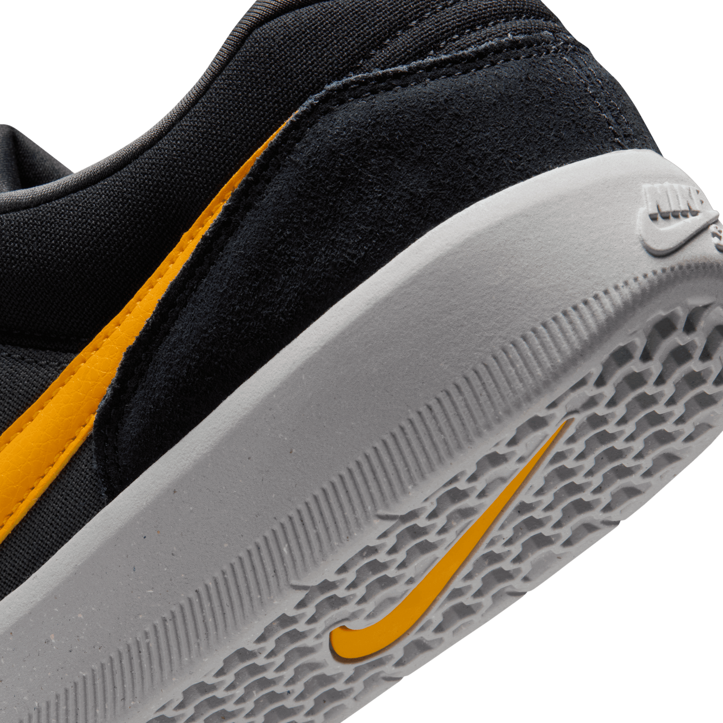 Nike SB Force 58 Black University Gold
