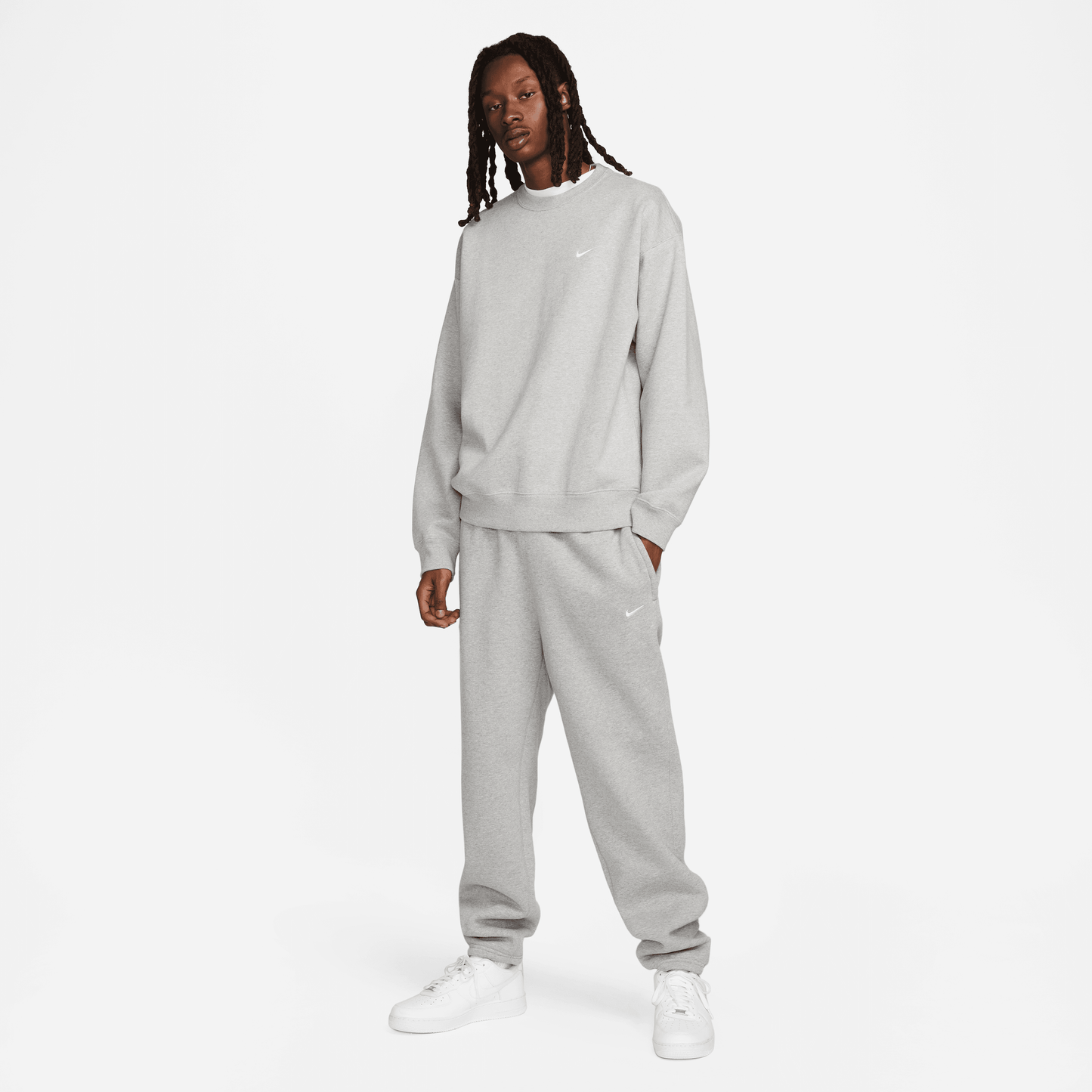 Nike Solo Swoosh Fleece Crew Dk Heather Grey