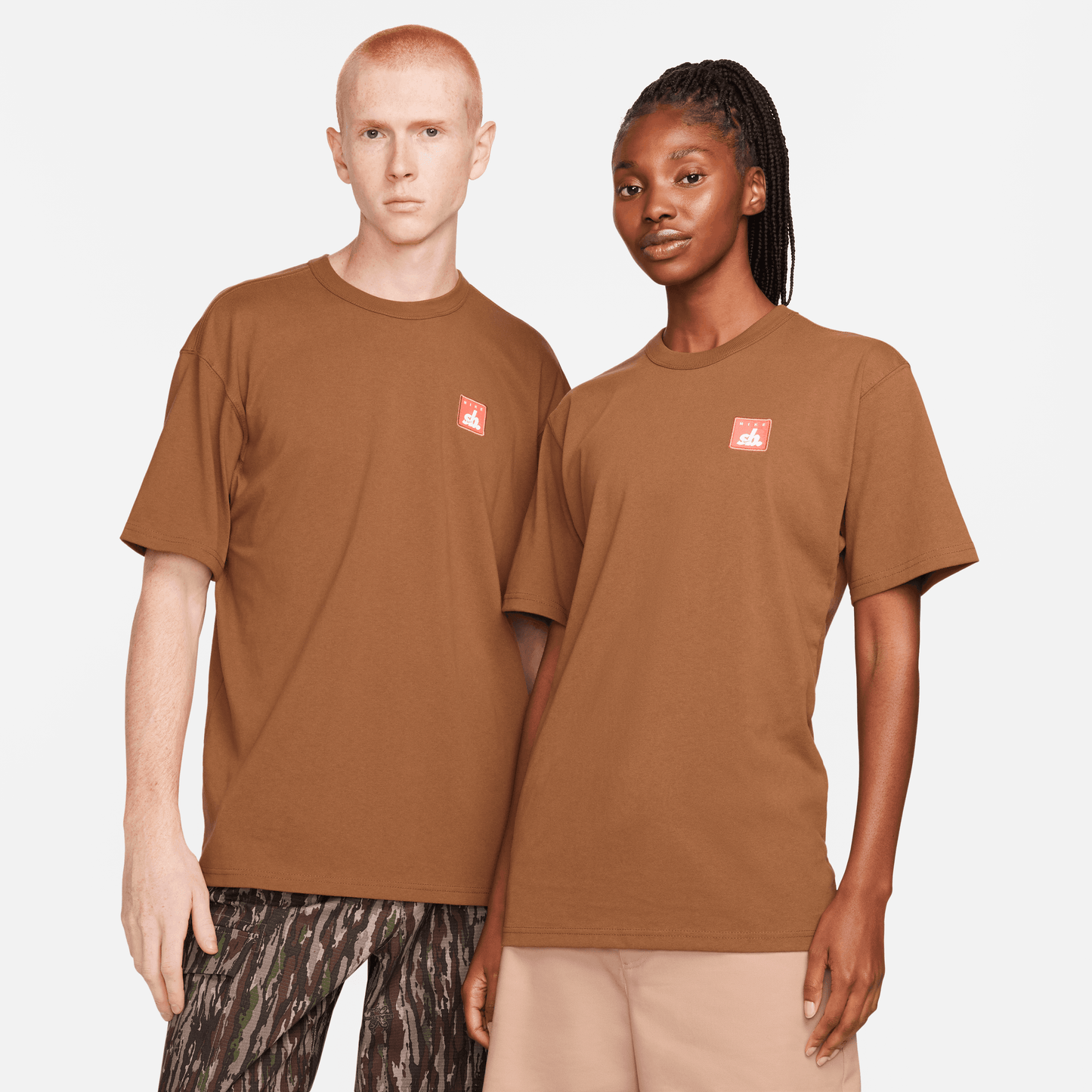 Nike SB Skate T-Shirt SB Logo Patch British Tan