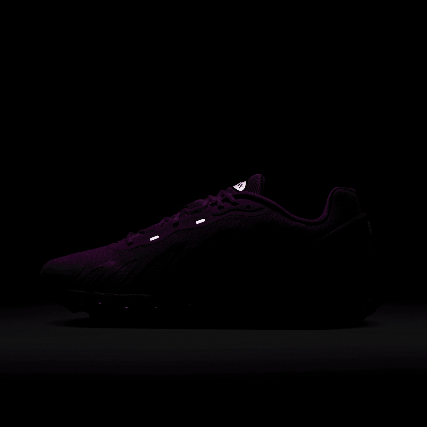 Nike Air Max Dn8 Vivid Purple