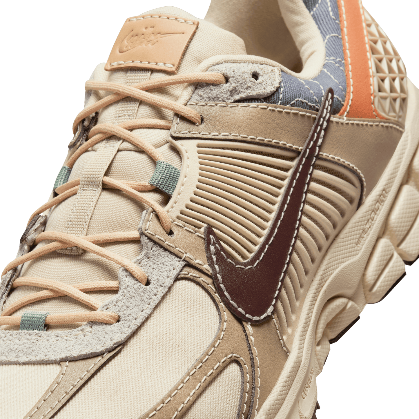 Nike Zoom Vomero 5 Sanddrift Earth