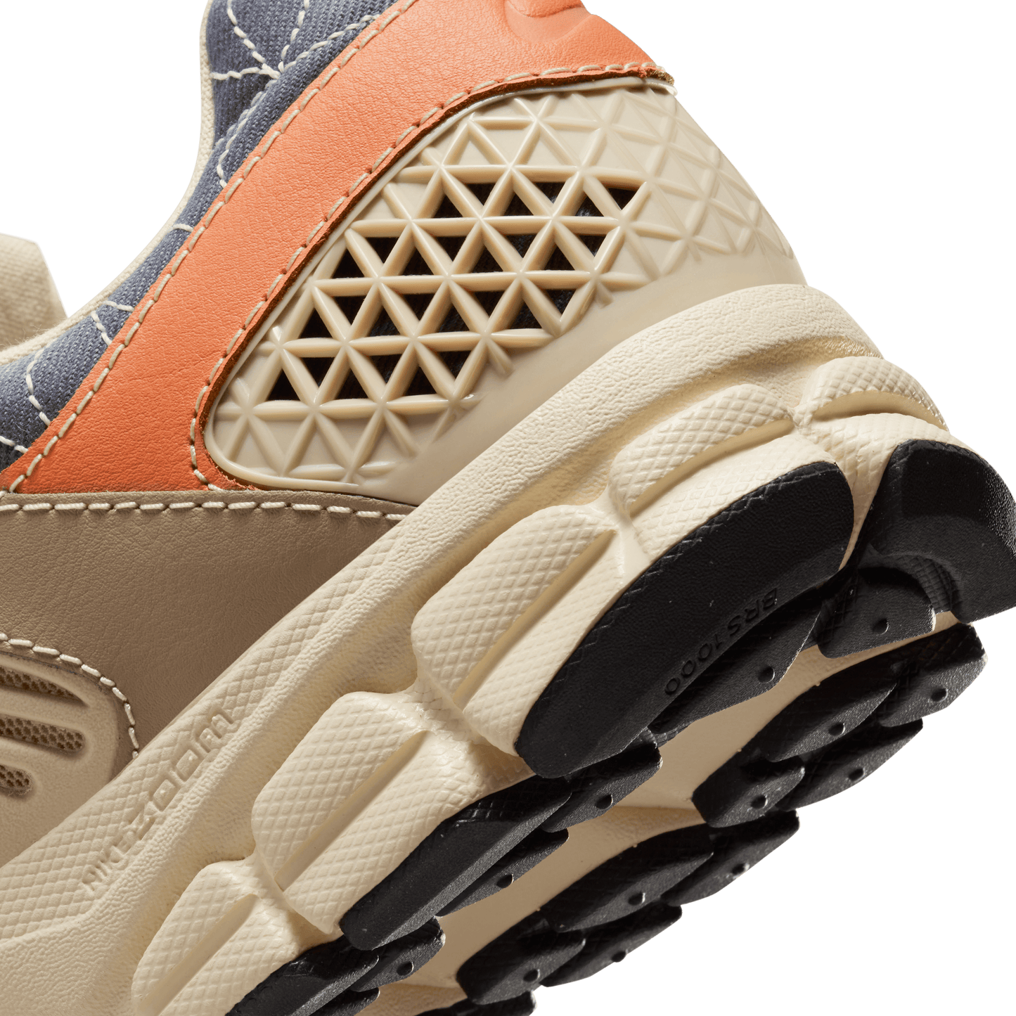 Nike Zoom Vomero 5 Sanddrift Earth