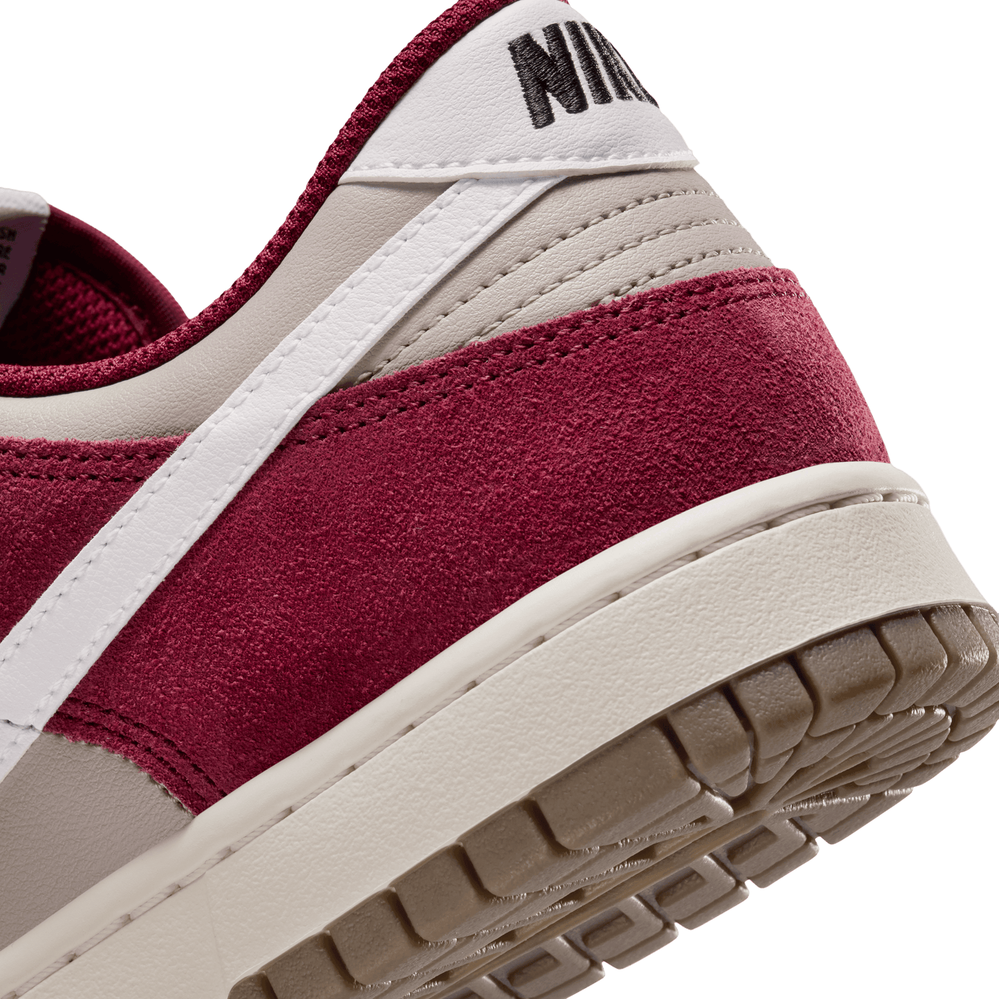 Nike Dunk Low Retro SE College Grey Team Red