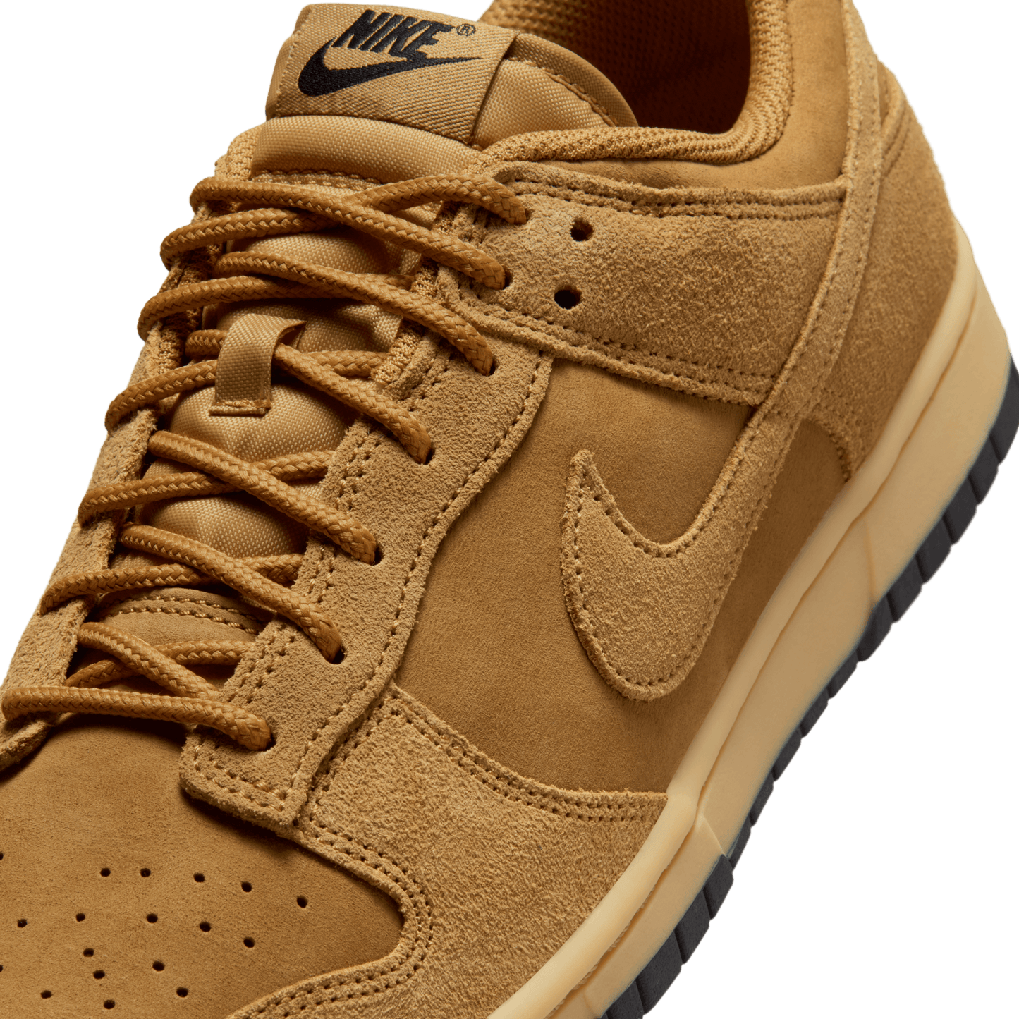 Nike Dunk Low Retro SE Wheat