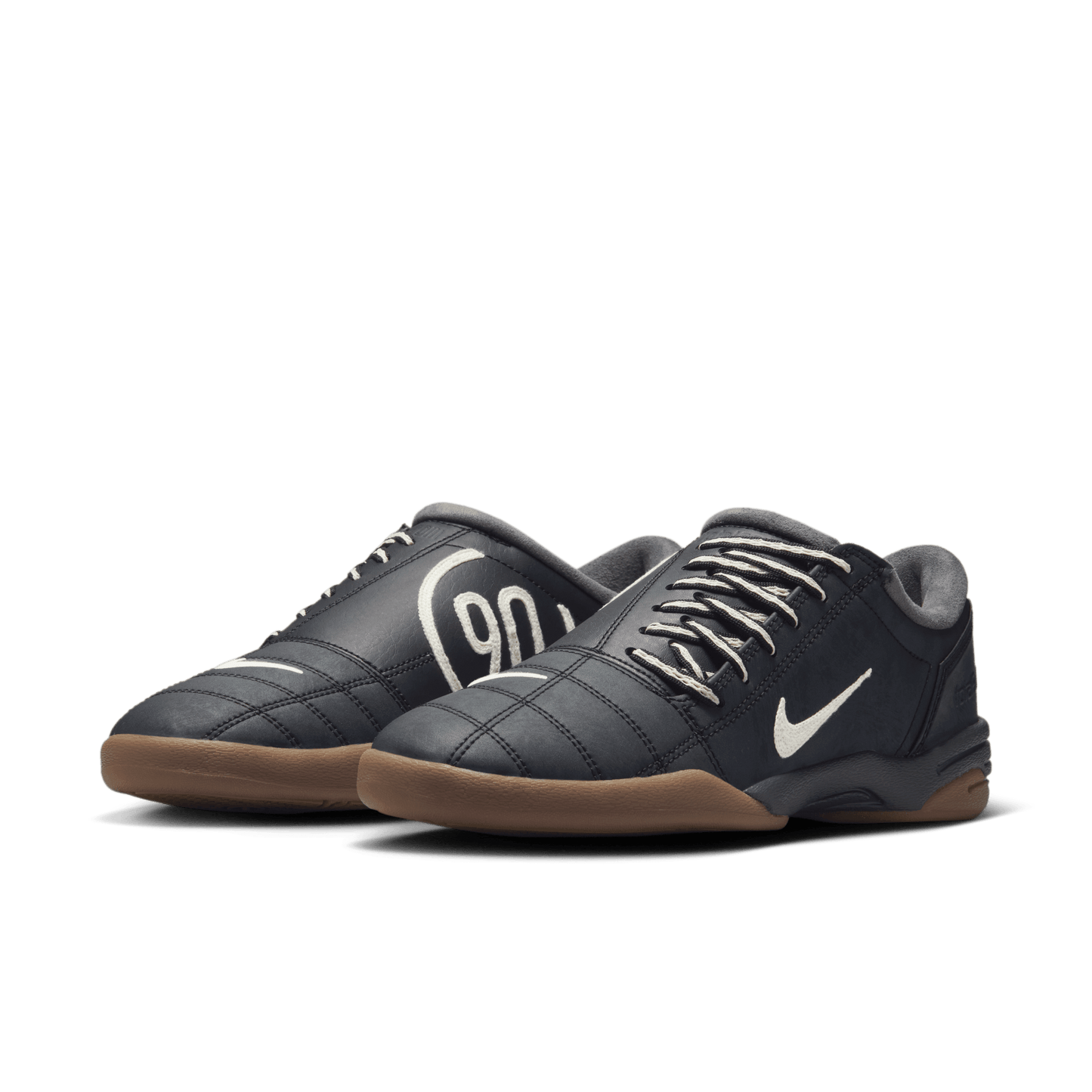 Nike Women's Total 90 Black Coconut Gum