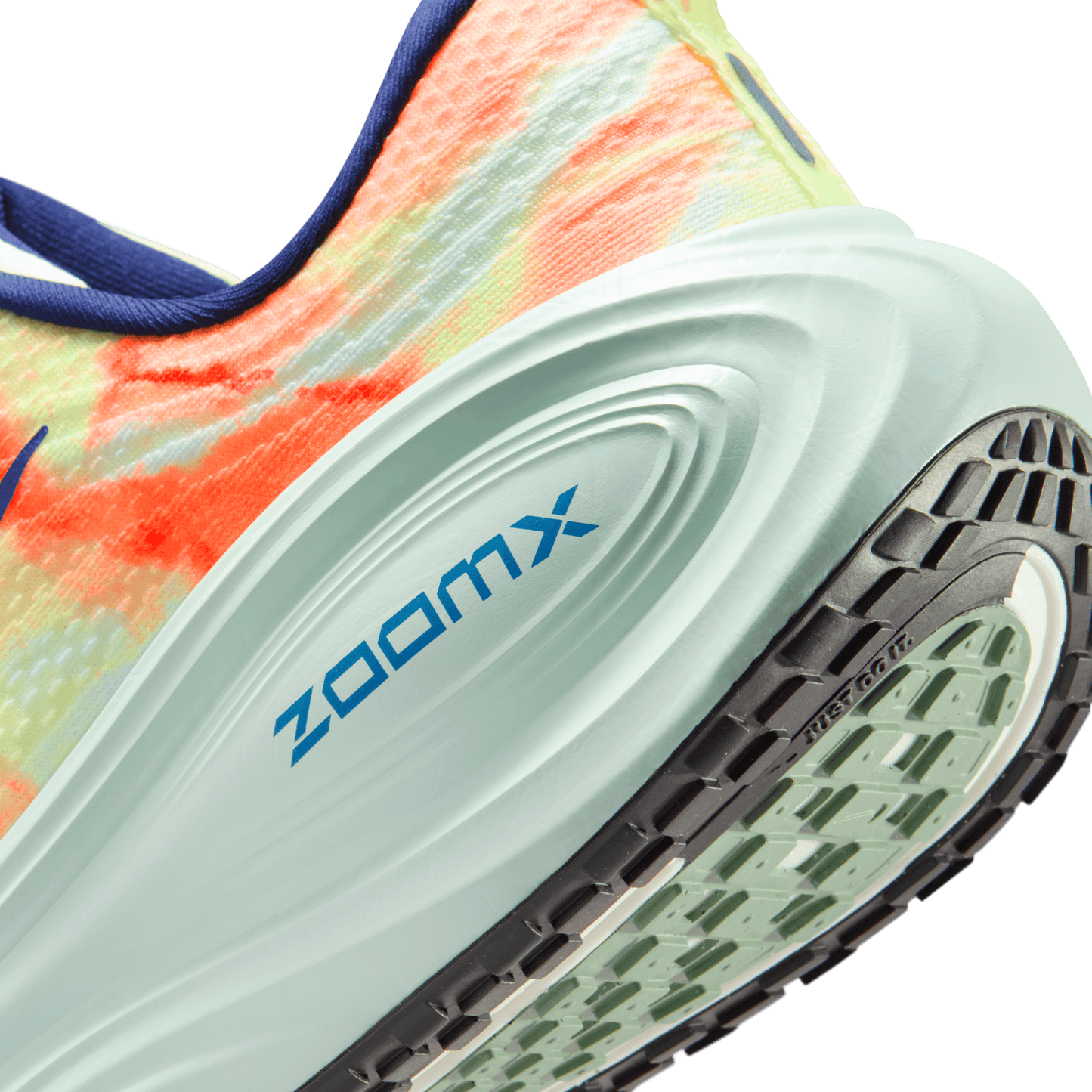 Nike Vomero 18 Barely Volt