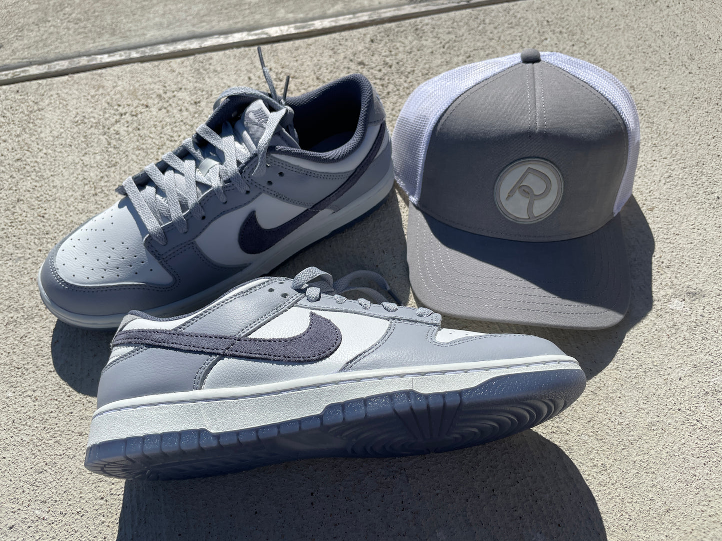 Double R Velvet Circle Logo Snapback Hat Soft Grey