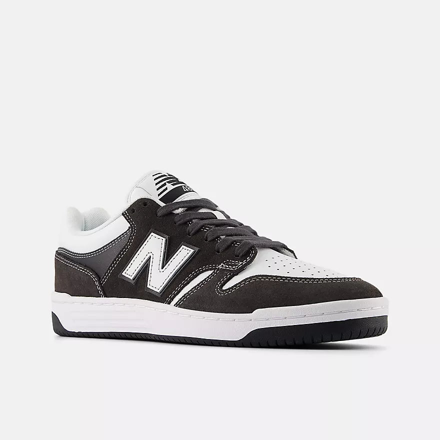 NB Numeric 480 Black White