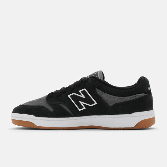 NB Numeric 480 Black White Gum