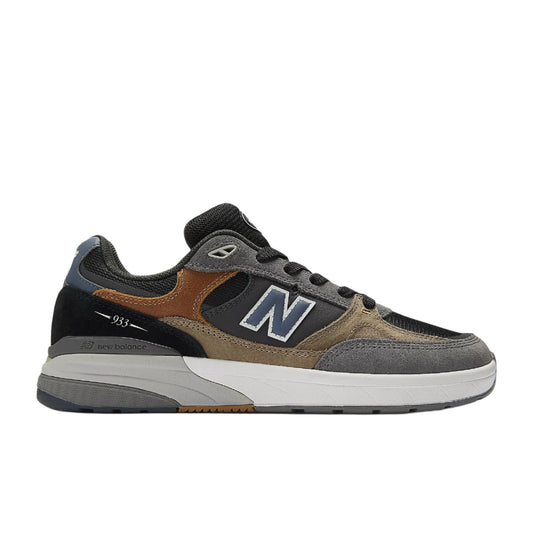 NB Numeric 933 Andrew Reynolds Castlerock Vintage