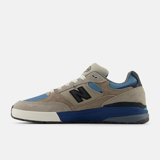 NB Numeric Andrew Reynolds 933 Mushroom Still Water