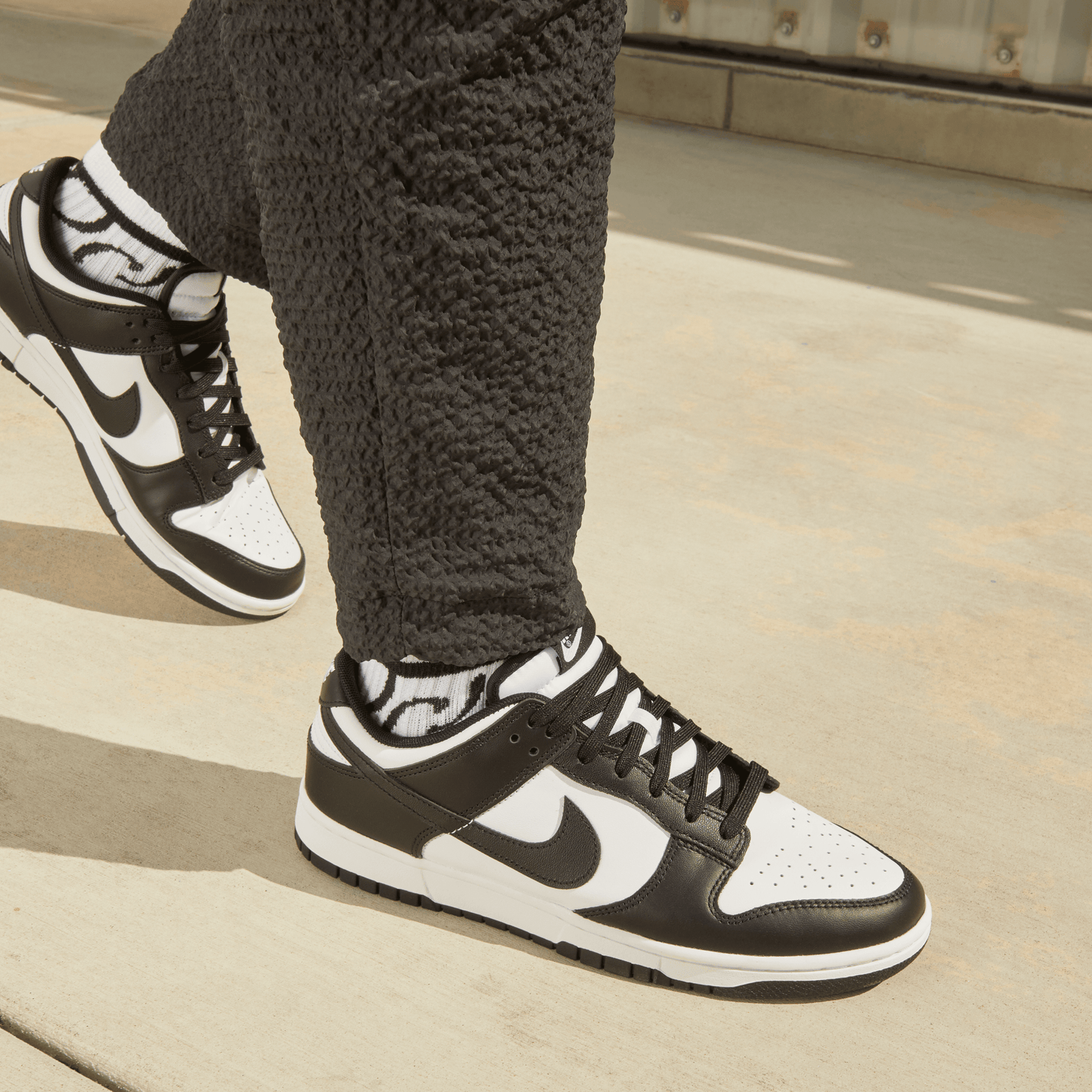 Nike Dunk Low Retro Panda