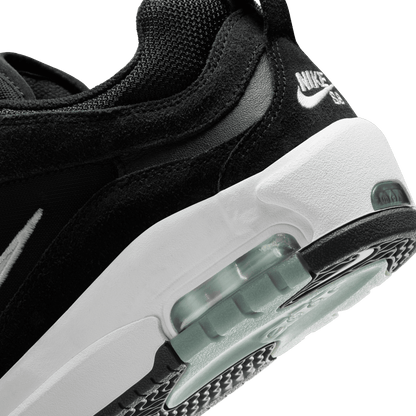 Ishod Wair Nike Air Max Ishod Black White