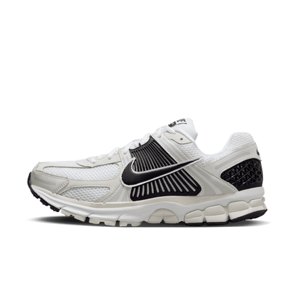 Nike Zoom Vomero 5 White Black