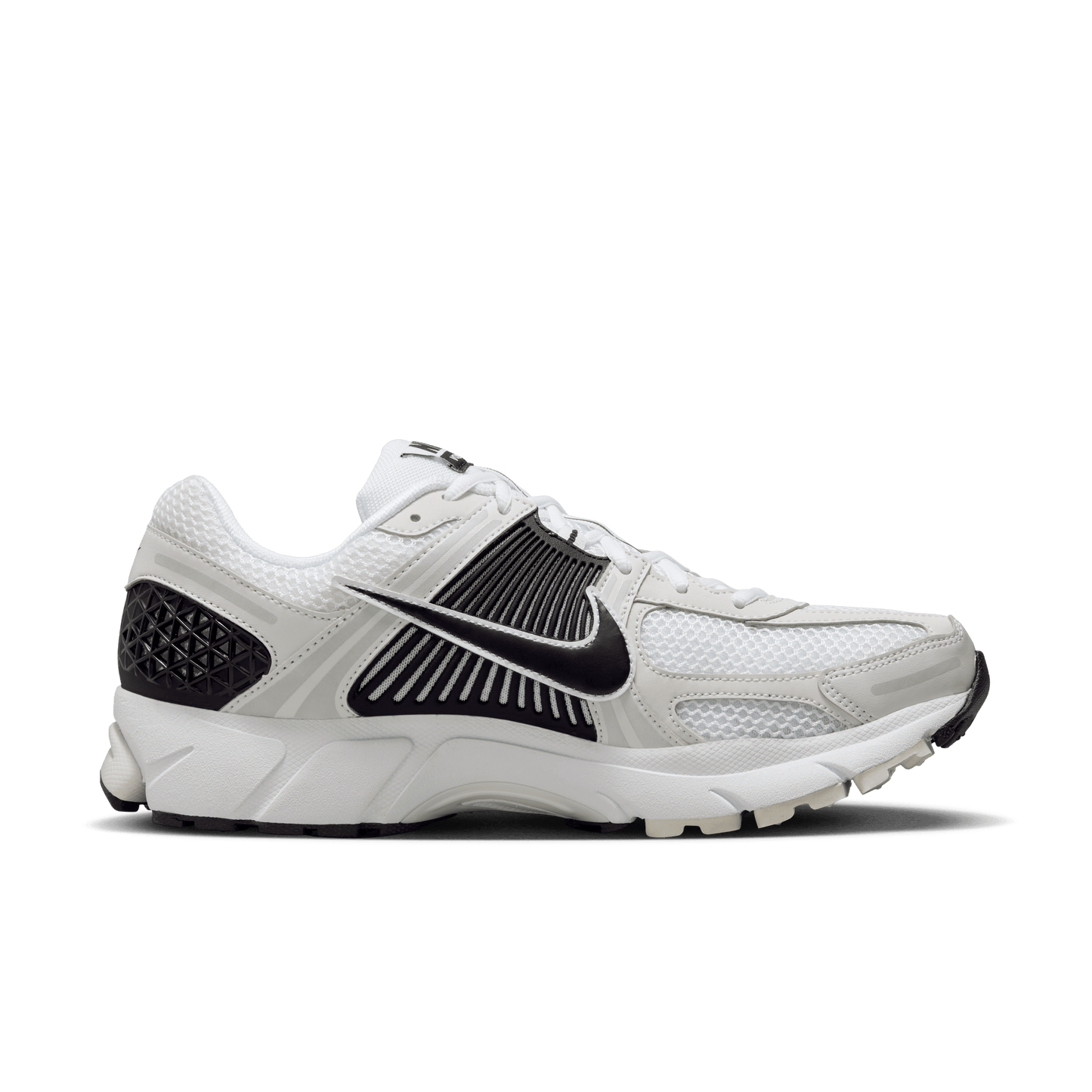 Nike Zoom Vomero 5 White Black