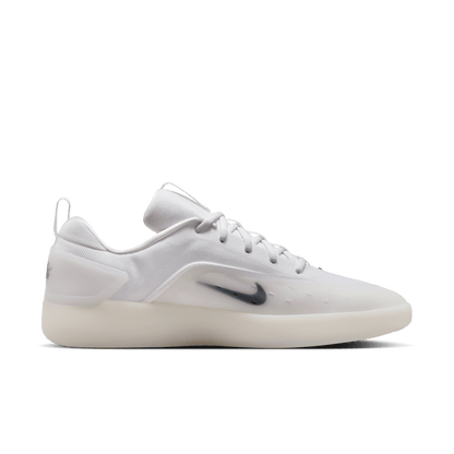 Nike SB Zoom Nyjah 4 White Black