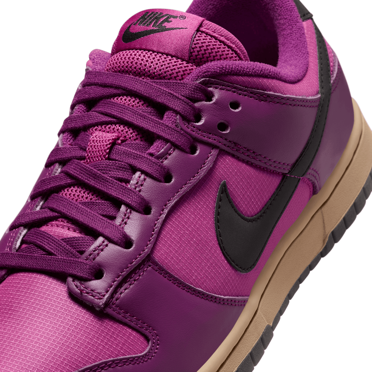 Nike Women's Dunk Low Viotech Hot Fuchsia