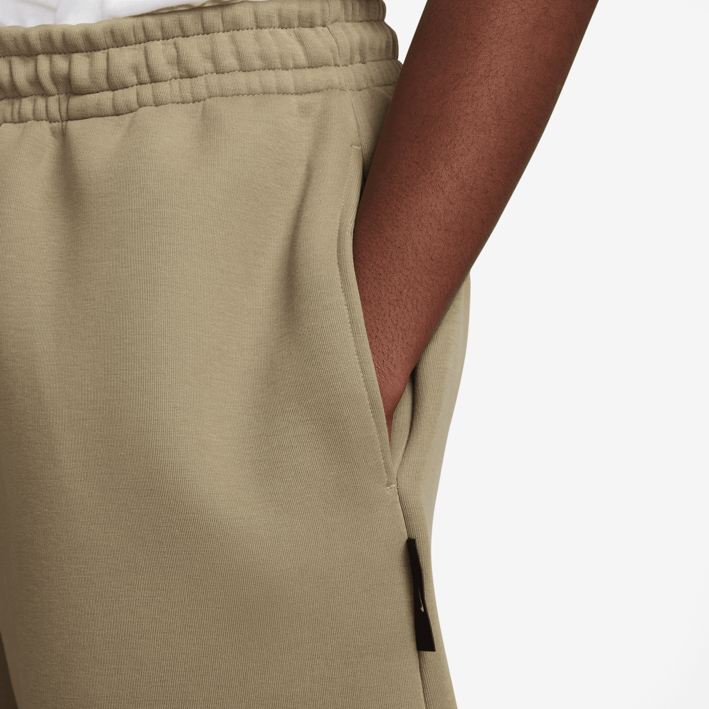 Nike Tech Fleece Short Neutral Olive