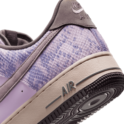 Nike Air Force 1 '07 LV8 Doll Purple Cave