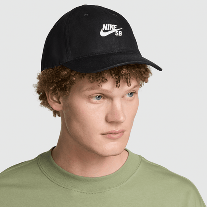 Nike SB Club Strapback Hat Black