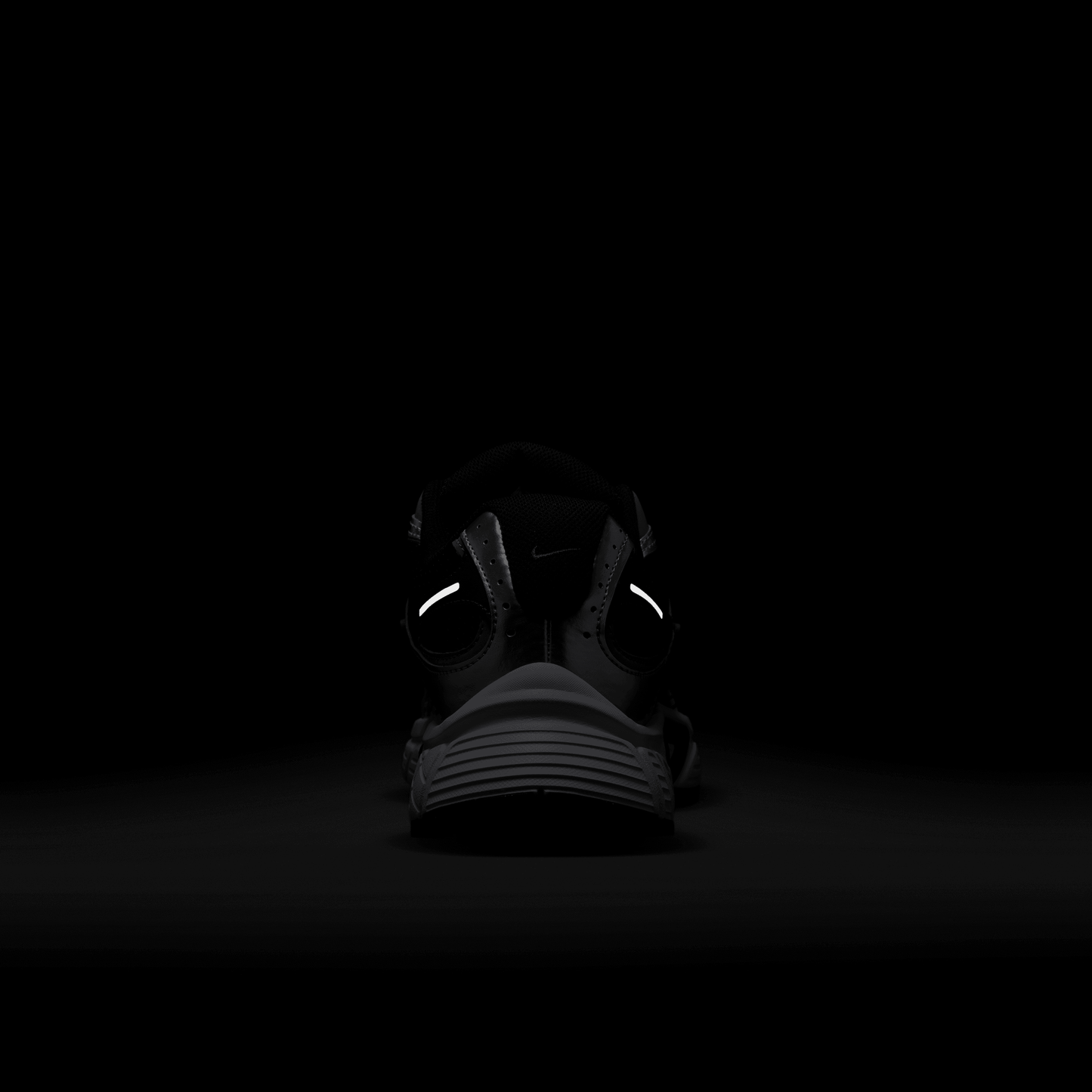 Nike V5 RNR Black Anthracite Smoke