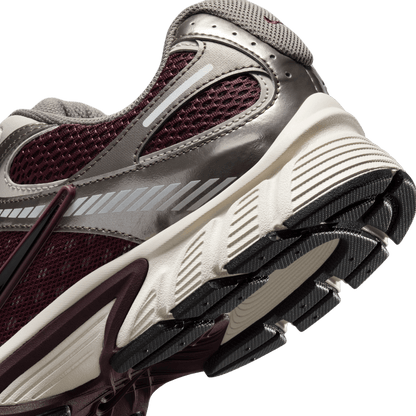 Nike V5 RNR Burgundy Crush