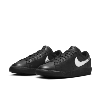 Nike SB Zoom Blazer Low x Dancer Skateboards