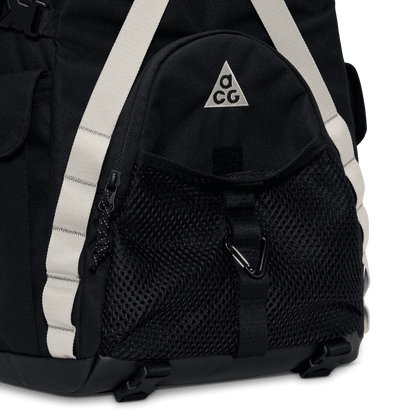 Nike ACG "DAYMAX" Black College Grey