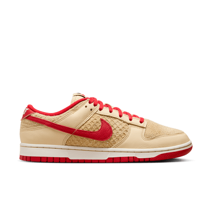 Nike Dunk Low Retro SE Strawberry Waffle 2.0