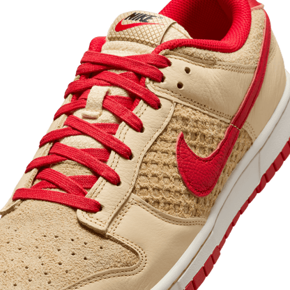 Nike Dunk Low Retro SE Strawberry Waffle 2.0