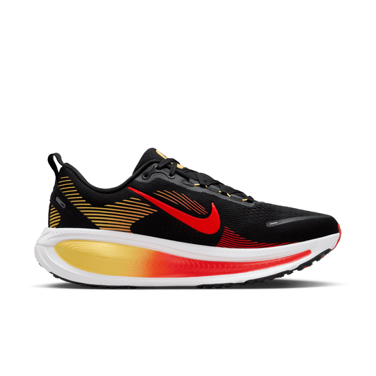 Nike Vomero 18 Black Bright Crimson