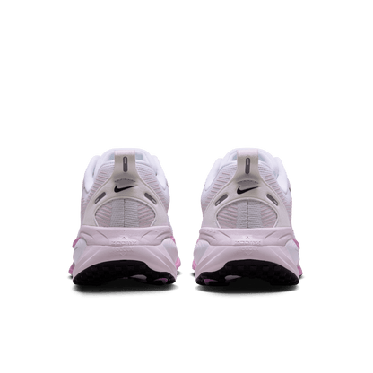 Nike Women's Vomero 18 Bleached Lilac