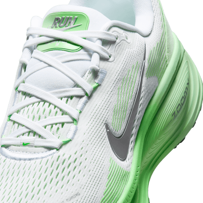 Nike Women's Vomero 18 Illusion Green