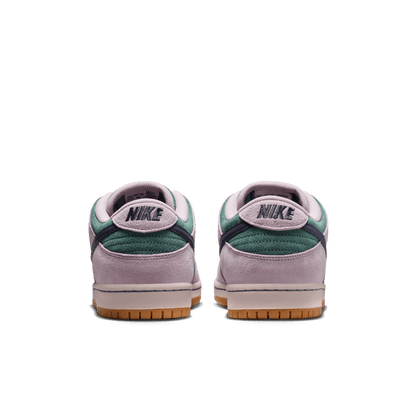Nike SB Dunk Low Pro Mineral Raisin Rose