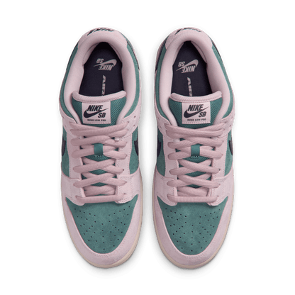 Nike SB Dunk Low Pro Mineral Raisin Rose