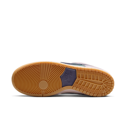 Nike SB Dunk Low Pro Mineral Raisin Rose