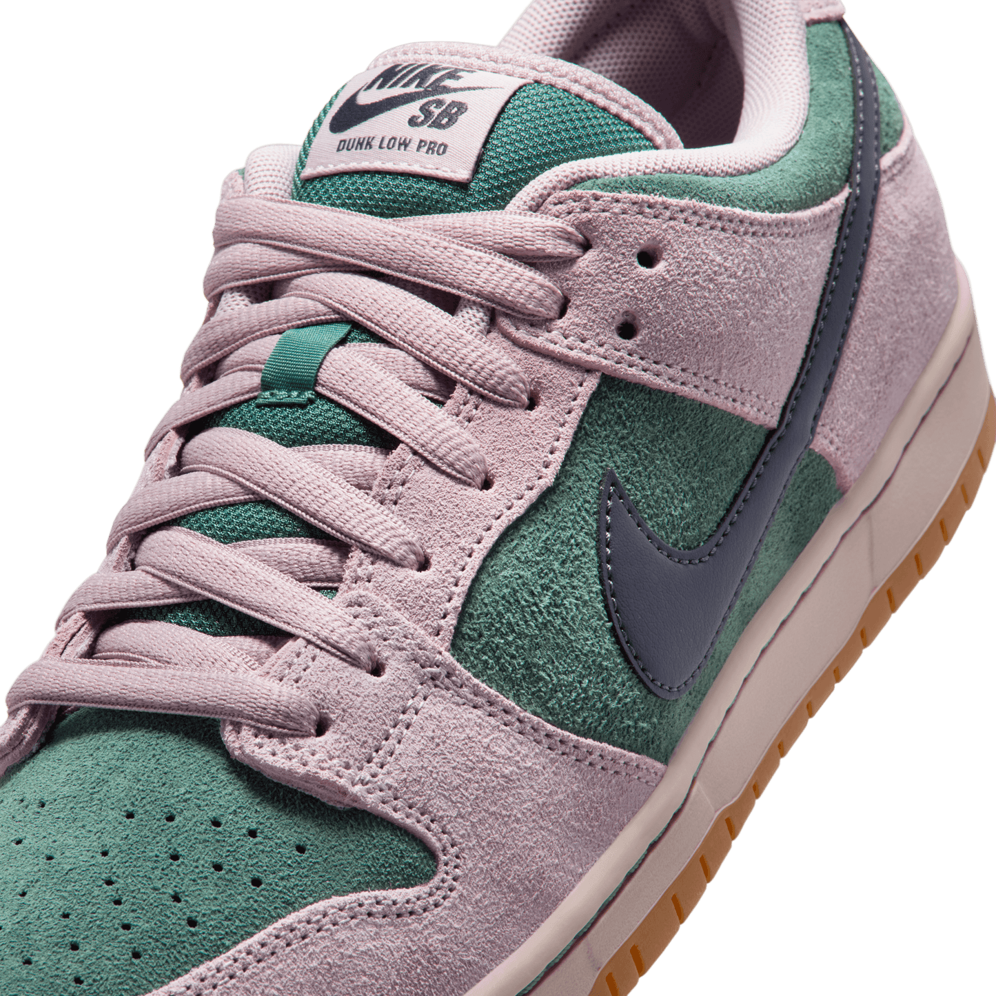 Nike SB Dunk Low Pro Mineral Raisin Rose