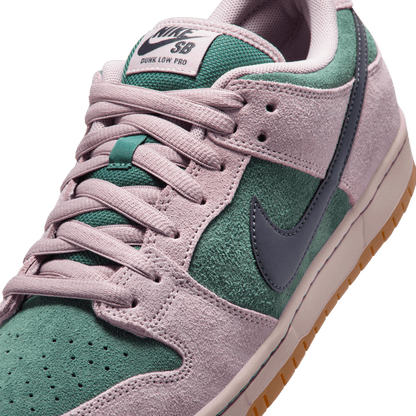 Nike SB Dunk Low Pro Mineral Raisin Rose