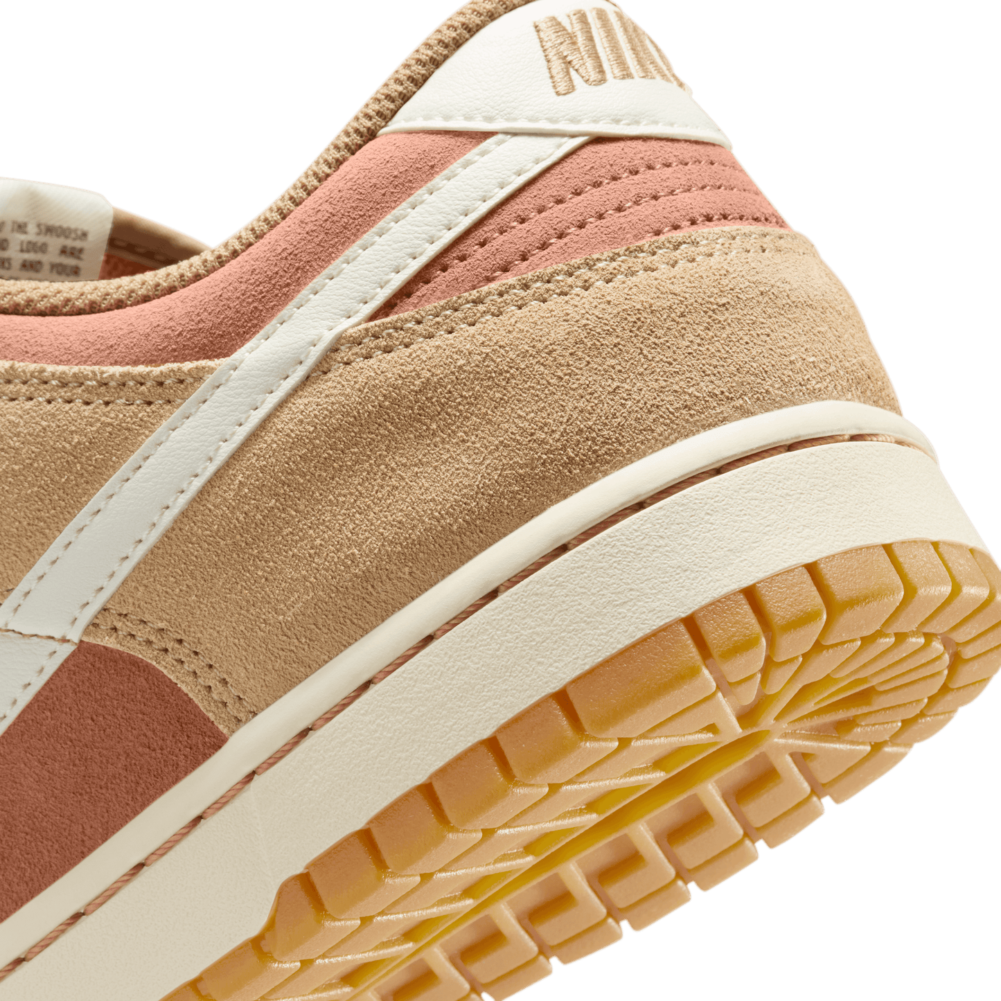 Nike Dunk Low Retro SE Hemp Terra Blush