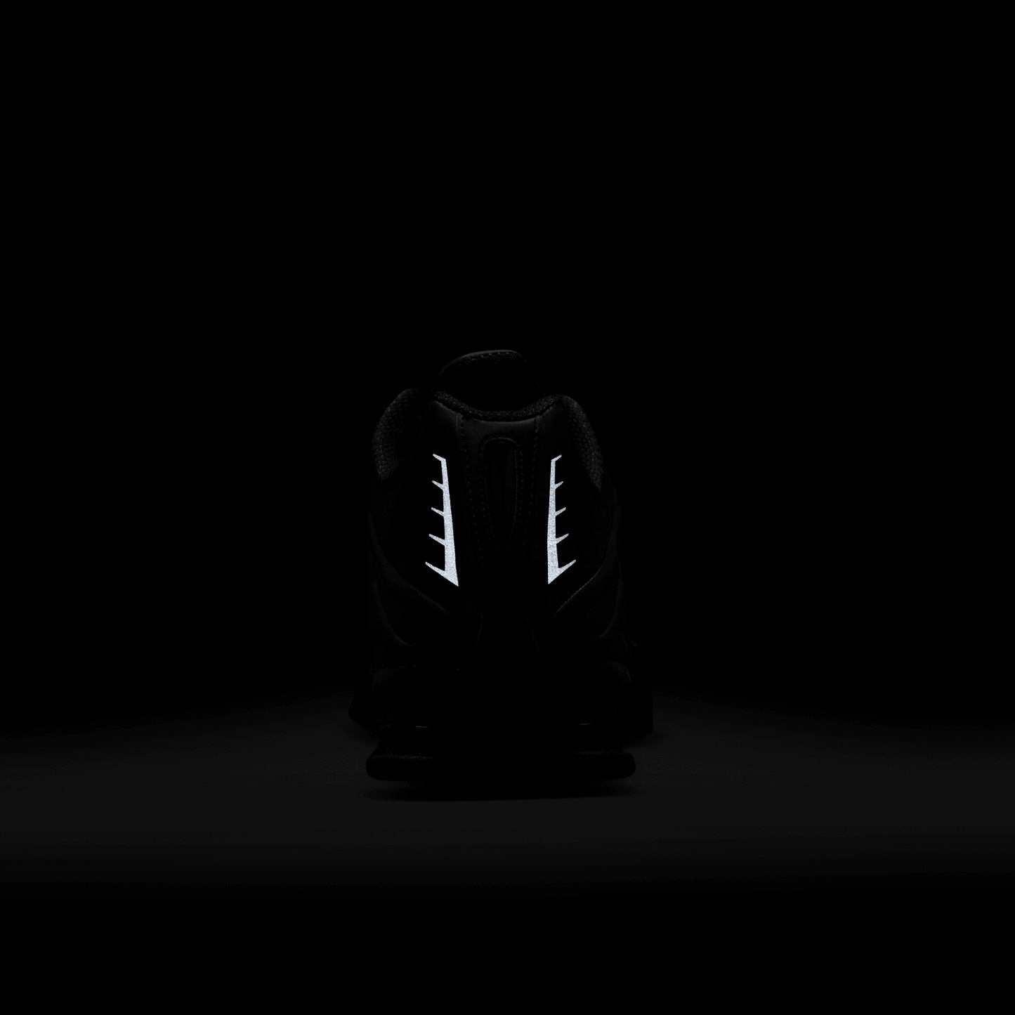Nike Shox R4 Black Black
