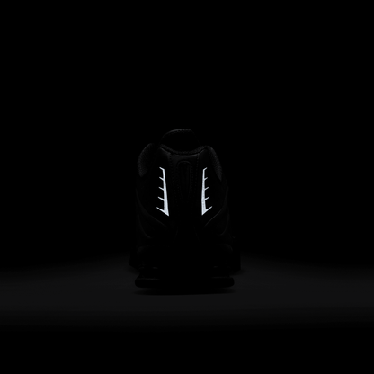 Nike Shox R4 Black Black