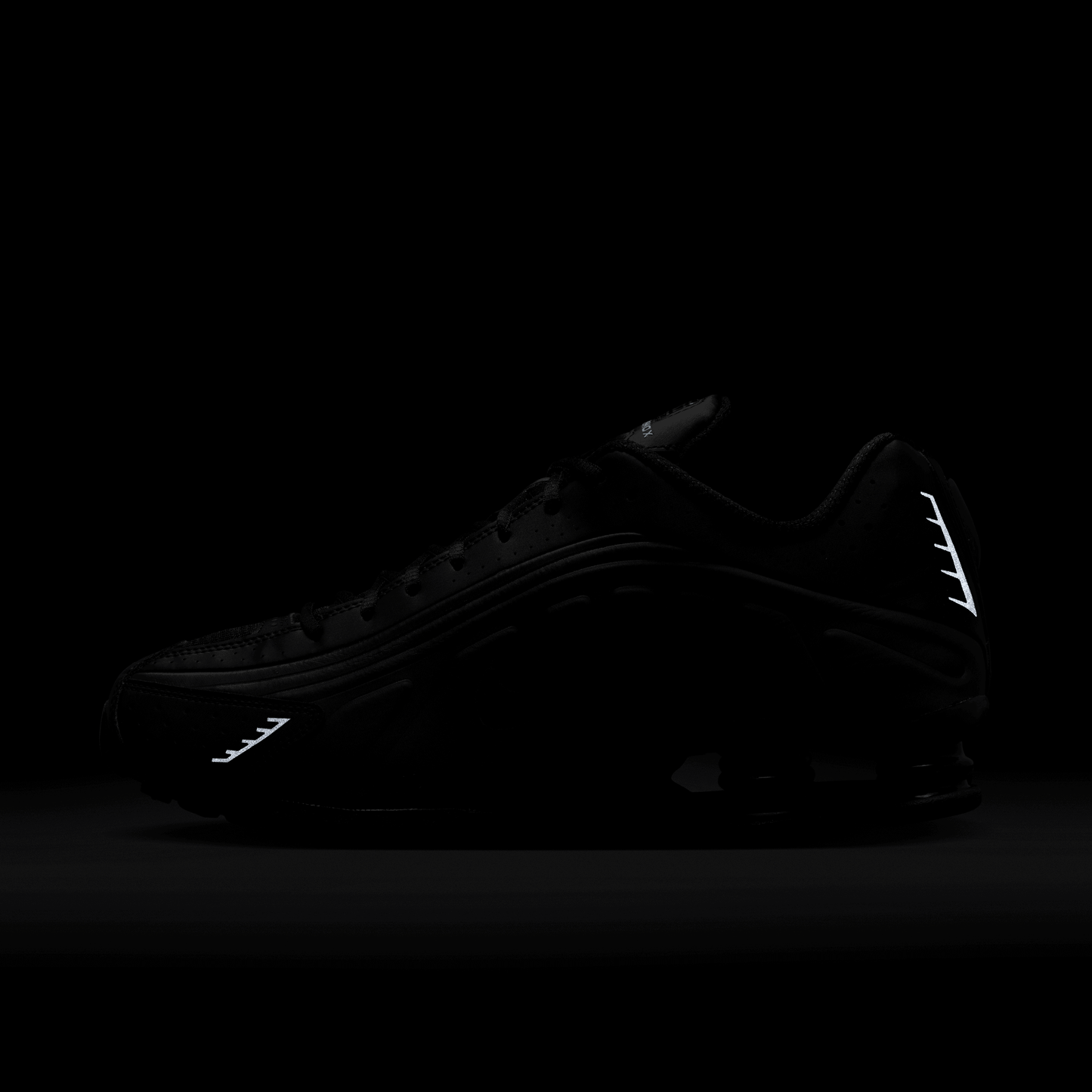 Nike Shox R4 Black Black