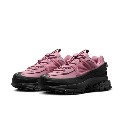 Nike Women's Zoom Vomero Roam Elemental Pink