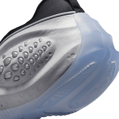 Nike Women's First Sight Shadow Silver