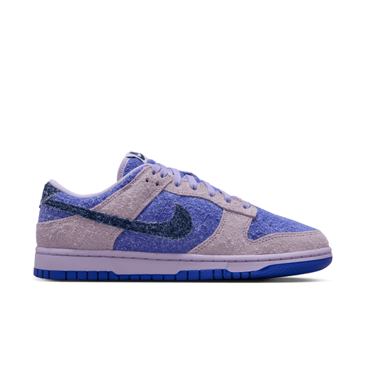 Nike Women's Dunk Low SE Hydrangea