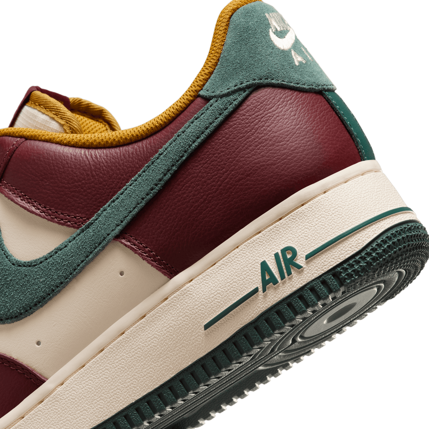 Nike Air Force 1 '07 LV8 Coconut Vintage