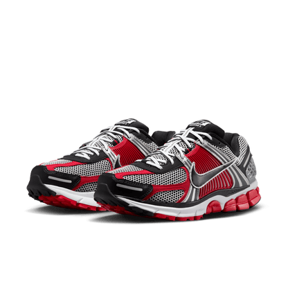 Nike Zoom Vomero 5 Metallic Silver University Red