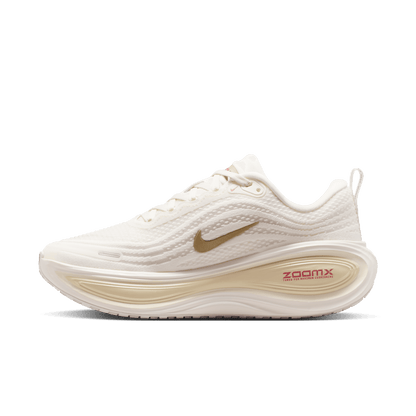 Nike Women's Vomero Plus Sail Metallic Gold