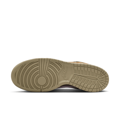 Nike Dunk Low Retro LTD Doll Monarch