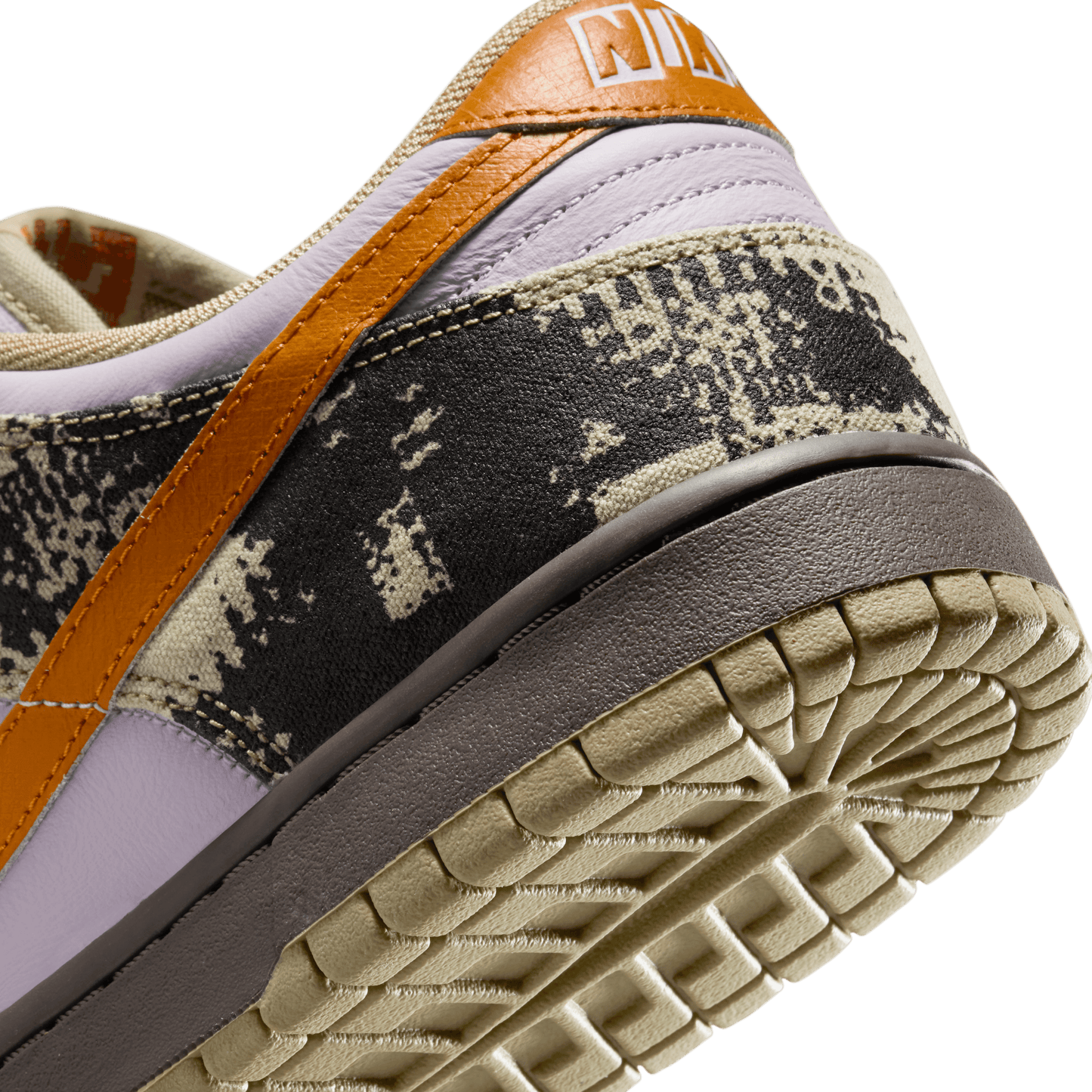 Nike Dunk Low Retro LTD Doll Monarch